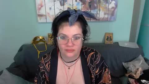 Snapshot of everly_rays chatting on 10/02/25, 12:45 Everly online show from 10/02/25, 12:45