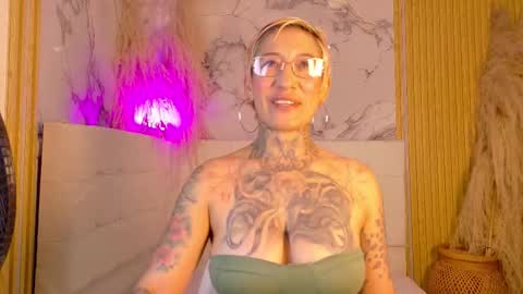 everlyn_sexx online show from 03/29/26, 12:49