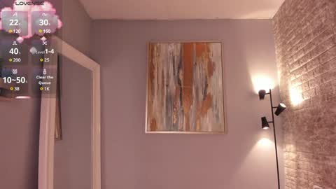 Snapshot of everyh chatting on 01/18/25, 07:58 Sophia online show from 01/18/25, 07:58