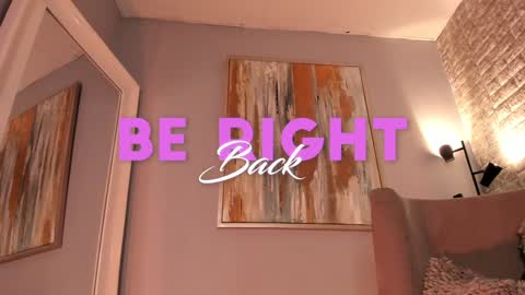 Snapshot of everyh chatting on 01/21/25, 10:41 Sophia online show from 01/21/25, 10:41