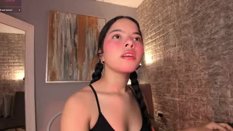 Snapshot of everyh chatting on 02/11/25, 08:10 Sophia online show from 02/11/25, 08:10