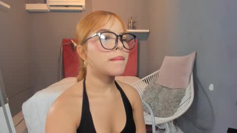 Snapshot of everyh chatting on 10/09/25, 08:07 Sophia online show from 10/09/25, 08:07