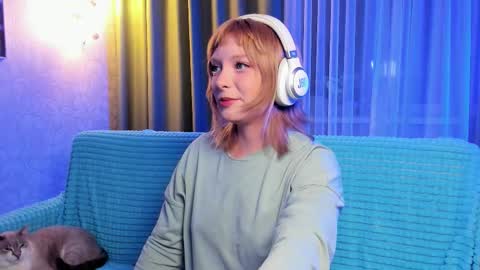 Forget me not eve on CB online show from 10/28/25, 05:59