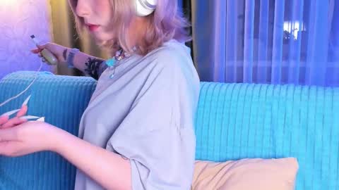 Forget me not eve on CB online show from 11/08/25, 12:44