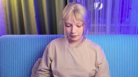 Forget me not eve on CB online show from 12/02/25, 04:46