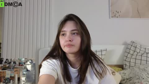 Snapshot of evi_woow chatting on 12/30/24, 11:06 evi_woow online show from 12/30/24, 11:06