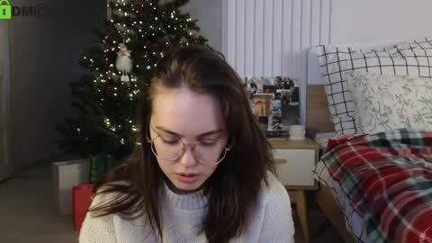Snapshot of evi_woow chatting on 01/07/25, 09:46 evi_woow online show from 01/07/25, 09:46