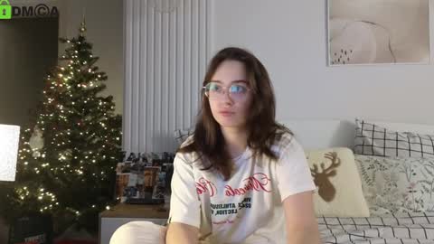 Snapshot of evi_woow chatting on 01/09/25, 11:34 evi_woow online show from 01/09/25, 11:34