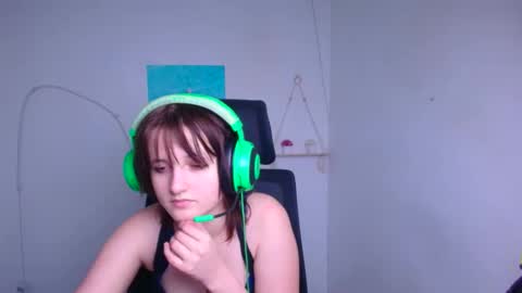 Evie online show from 01/12/26, 10:48