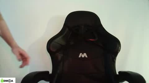 Snapshot of evie_muna chatting on 06/10/26, 06:01 Renesme White Im here from Monday to Friday online show from 06/10/26, 06:01