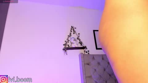 Ivi Alejandra  online show from 02/21/25, 03:01