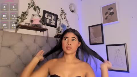 Ivi Alejandra  online show from 11/02/25, 12:02