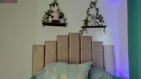 Ivi Alejandra  online show from 03/25/26, 10:16