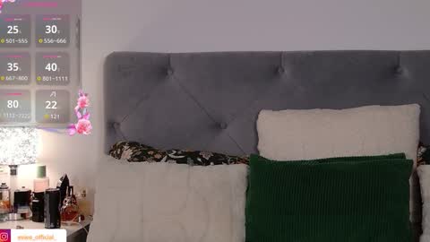 Evie online show from 10/04/25, 01:36