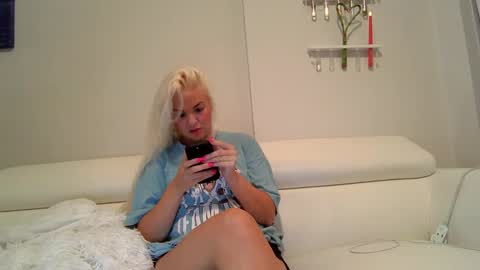 Badblondebunny online show from 12/02/24, 12:41