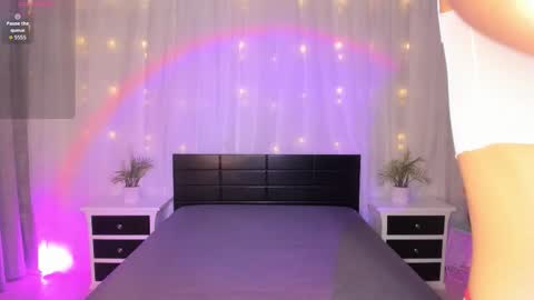 Evolet online show from 12/17/25, 11:38