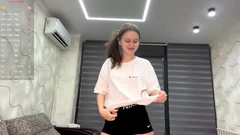 Eva online show from 11/09/25, 03:10