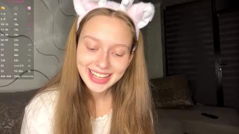 Eva online show from 11/19/25, 03:23