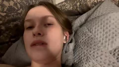 Eva online show from 12/14/25, 08:24