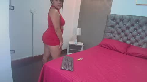 evonnymuse online show from 04/17/26, 01:47