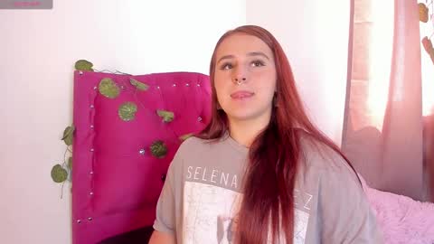 Snapshot of evy_orange1 chatting on 01/09/25, 02:29 EVY online show from 01/09/25, 02:29