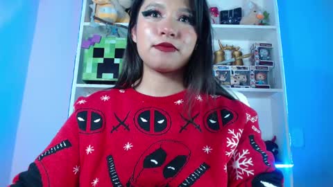 Snapshot of evybubbles_ chatting on 12/26/24, 04:10 Im Evy online show from 12/26/24, 04:10