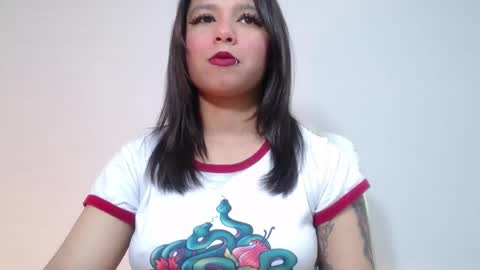 Im Evy online show from 01/06/26, 04:21