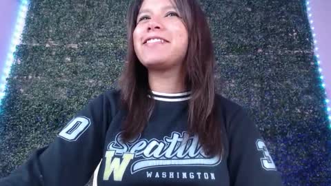 Im Evy online show from 03/15/26, 12:00