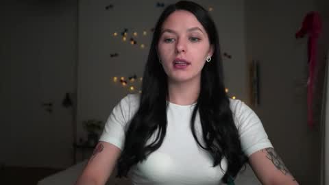 ewelynscott online show from 01/09/26, 04:21