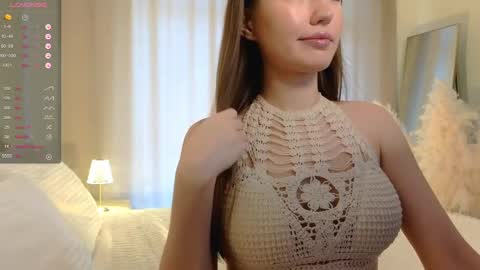 Angel online show from 04/27/26, 10:35