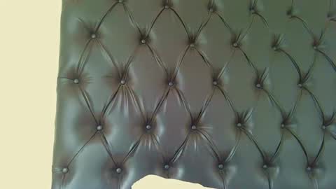 courtney online show from 04/11/26, 07:45