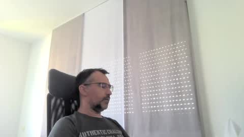 exhibit77 online show from 07/12/26, 07:43