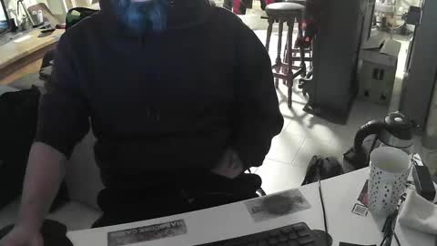 Snapshot of exibdevil chatting on 12/16/24, 08:16 Gio online show from 12/16/24, 08:16