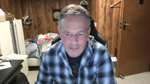 exibe1219 online show from 10/20/25, 12:27