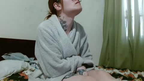 Exolizz online show from 12/31/24, 10:34