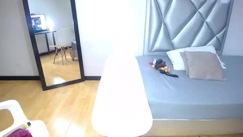 exotic_karmella online show from 02/27/25, 09:04