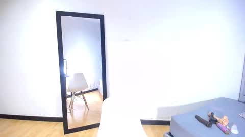 exotic_karmella online show from 10/04/25, 10:19