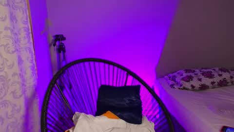 Snapshot of exotic_medussapp chatting on 03/04/26, 03:23 Soy Carla online show from 03/04/26, 03:23