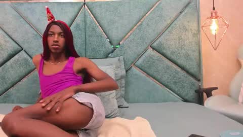 Adriana  online show from 11/28/25, 11:35