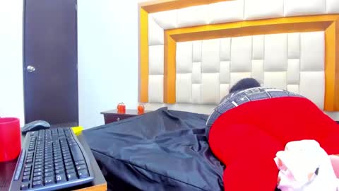 Mandy online show from 03/06/25, 03:35