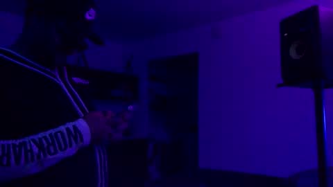 ExoticFreak666 online show from 04/20/26, 07:11