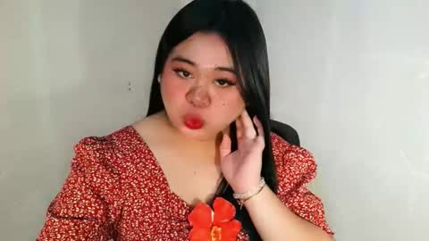 SHANTAL MARIE online show from 11/28/25, 02:25