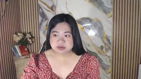 SHANTAL MARIE online show from 04/06/26, 06:47