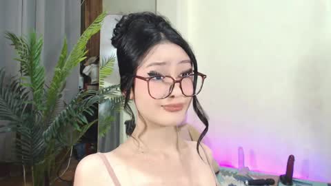 Candy  online show from 03/04/25, 03:15