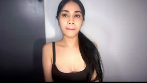 Snapshot of expensivets_chloe chatting on 07/17/26, 08:32 chloee online show from 07/17/26, 08:32