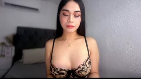 Snapshot of expensivets_chloe chatting on 07/24/26, 02:53 chloee online show from 07/24/26, 02:53