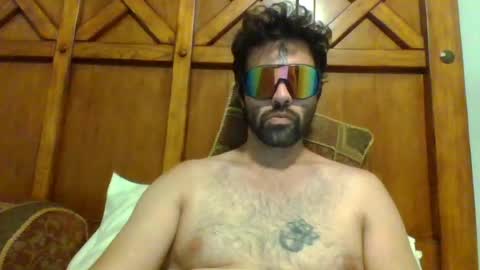 Antonio Leon Gibson-Cushing online show from 07/08/26, 12:15