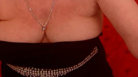 Snapshot of experiencedalana chatting on 12/26/24, 03:16 Alana online show from 12/26/24, 03:16