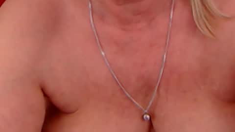 Snapshot of experiencedalana chatting on 03/02/25, 12:42 Alana online show from 03/02/25, 12:42