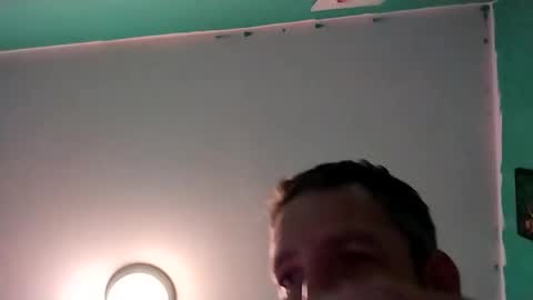 Snapshot of experttreecompany chatting on 02/20/26, 10:05 experttreecompany online show from 02/20/26, 10:05